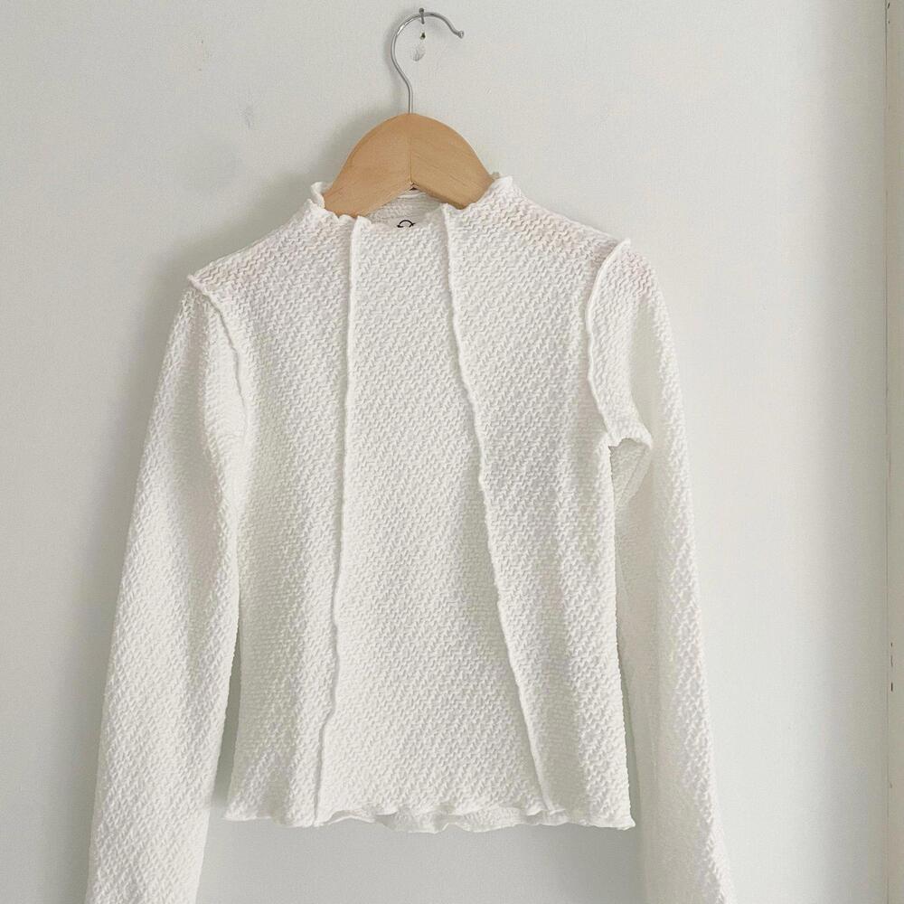 Art Class Textured Ribbed Mock turtleneck NEW